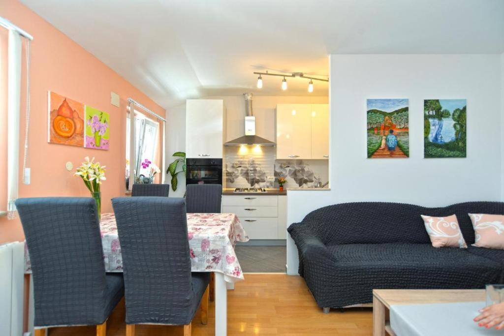 Apartman Eda Pula Exteriér fotografie