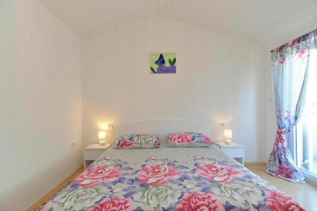 Apartman Eda Pula Exteriér fotografie